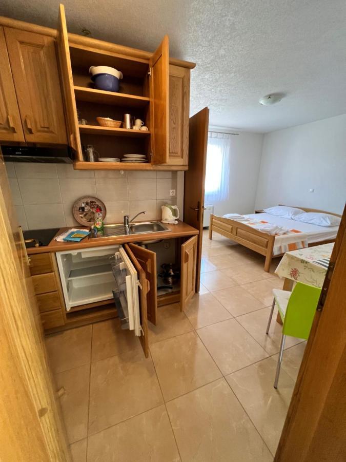 Beslic Apartments Veliko Brdo  外观 照片