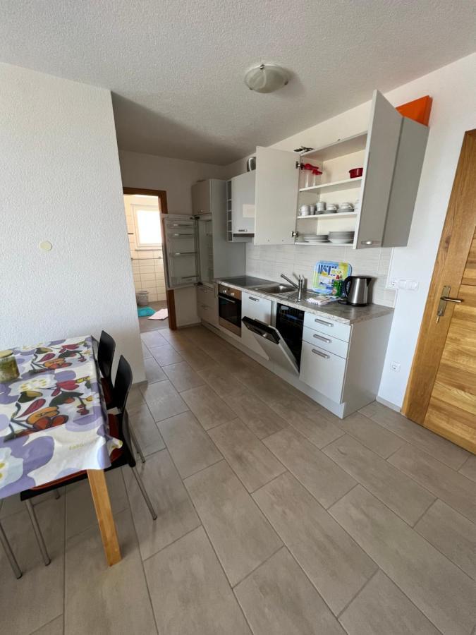 Beslic Apartments Veliko Brdo  外观 照片