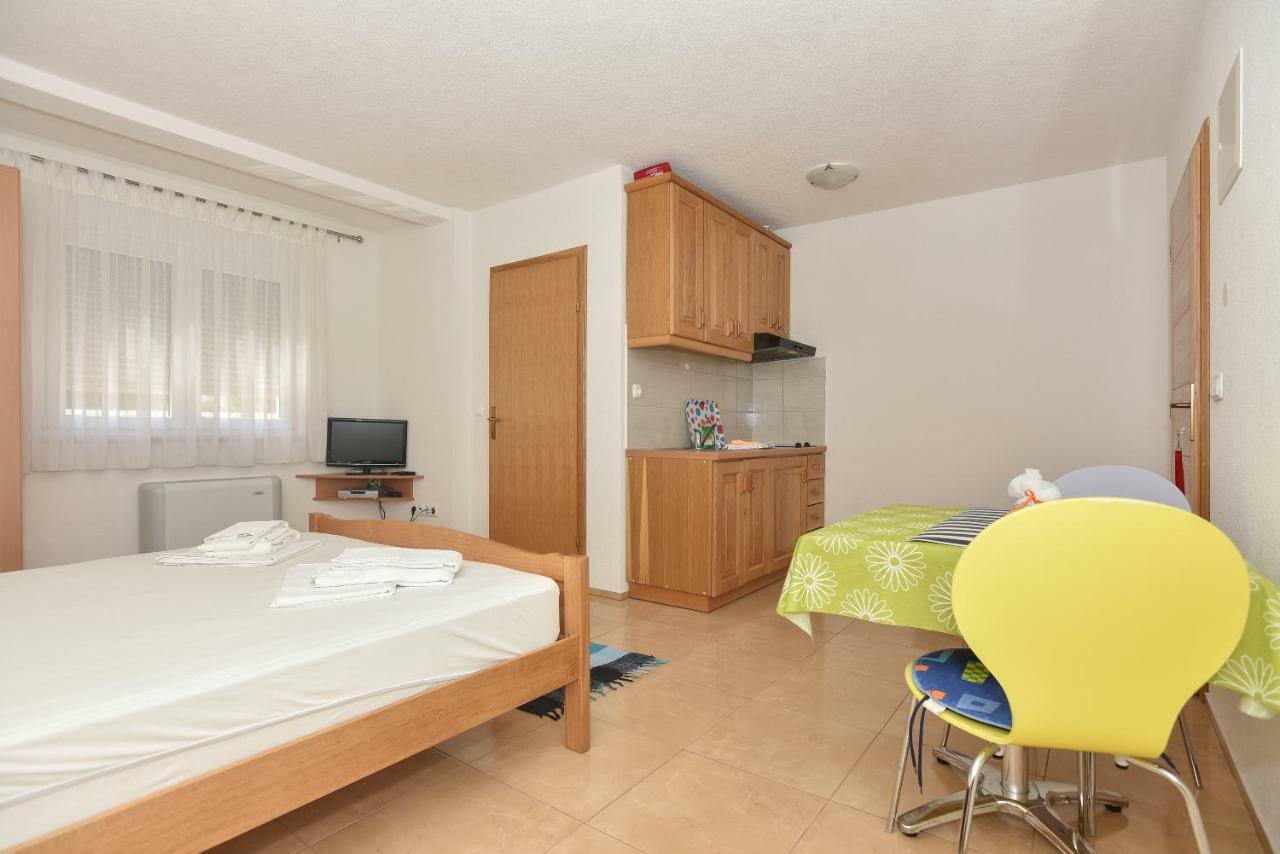Beslic Apartments Veliko Brdo  外观 照片